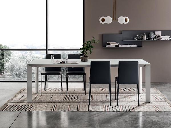 Collection of Dafne table and Giulia chair from Maronese aCF