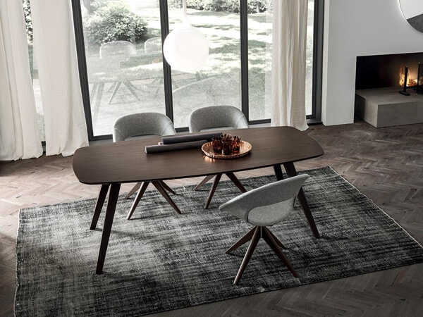 Quid Dining Table from Maronese ACF